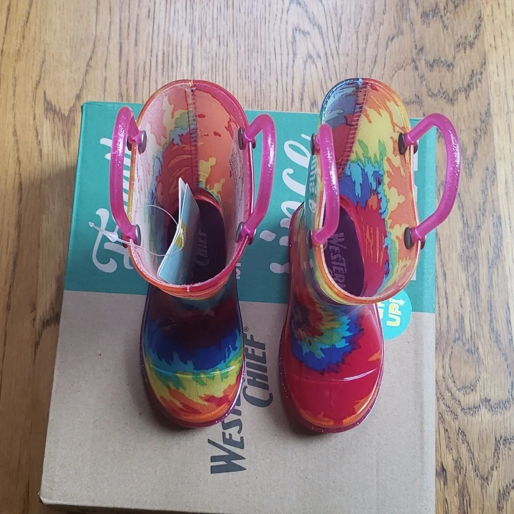 NIB Kids Tie Dye Rain Boot Light Up Western Chief Toddler Size 5
